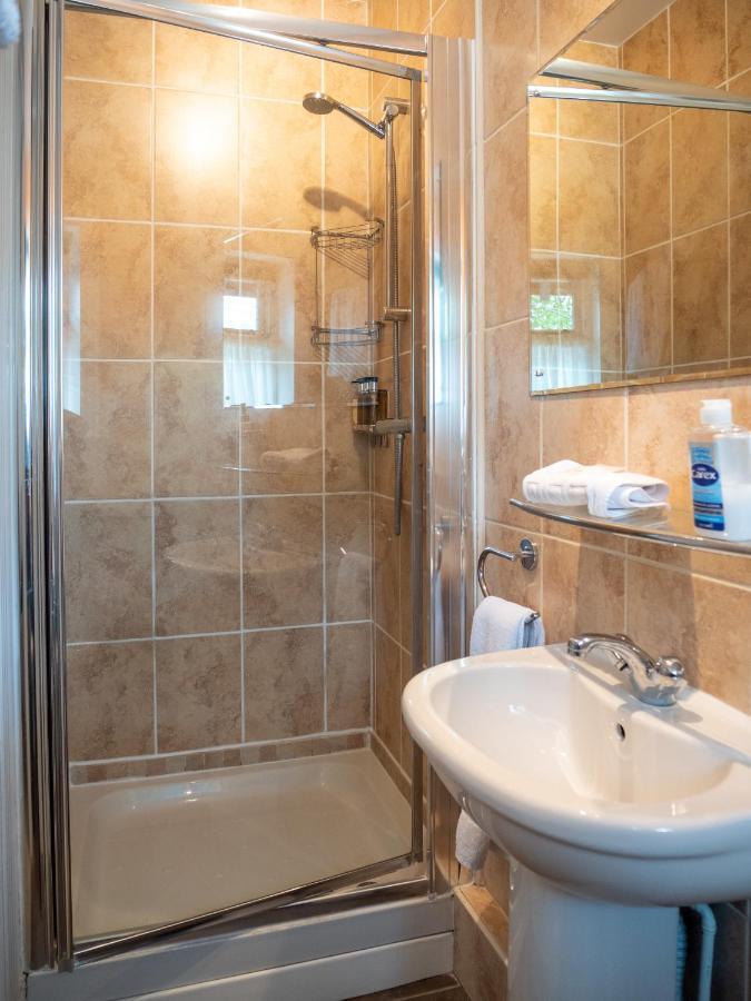 Avalon House B&B ลินด์เฮิร์สต์ ภายนอก รูปภาพ